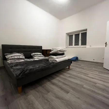 Apartmán Mlynsky Ostrov 2 *